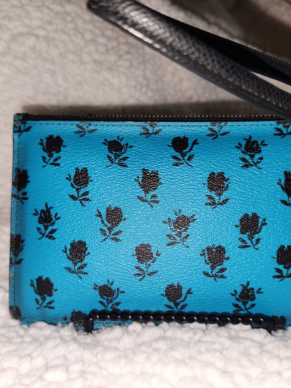 COACH Badlands Turquoise Floral-Print Wristlet with Black Roses - Picture 4 of 5